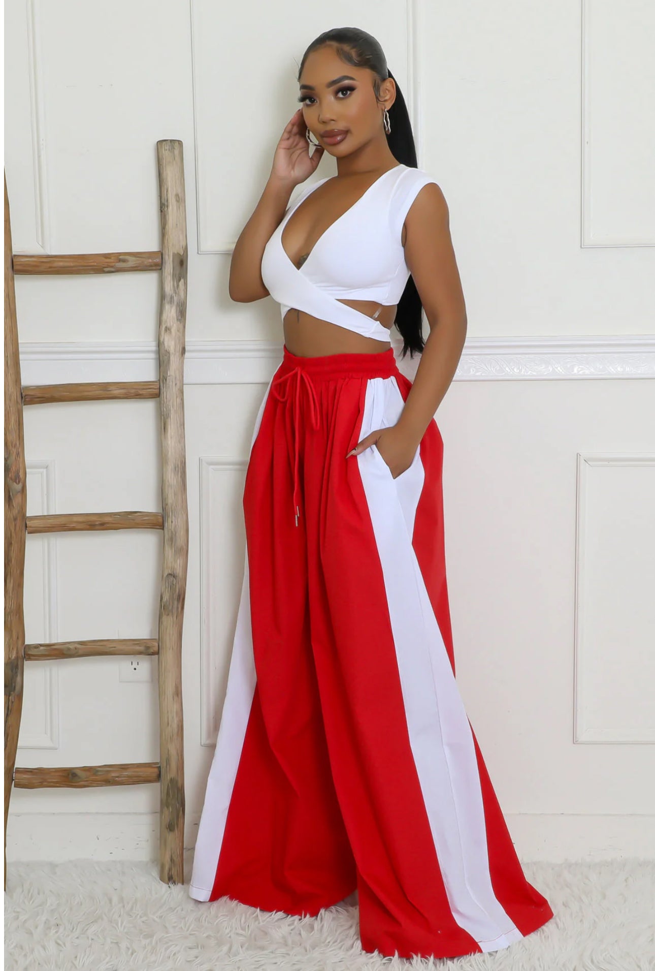 WIDE LEG STRIPE PANTS