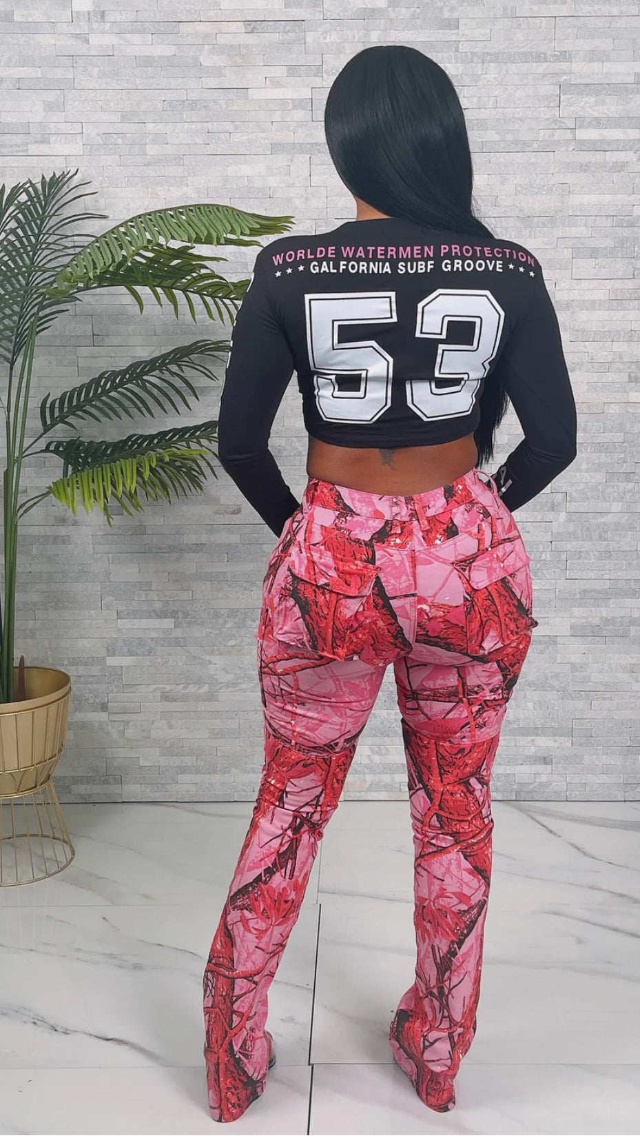 SHOULDER PAD RACER CROP TOP