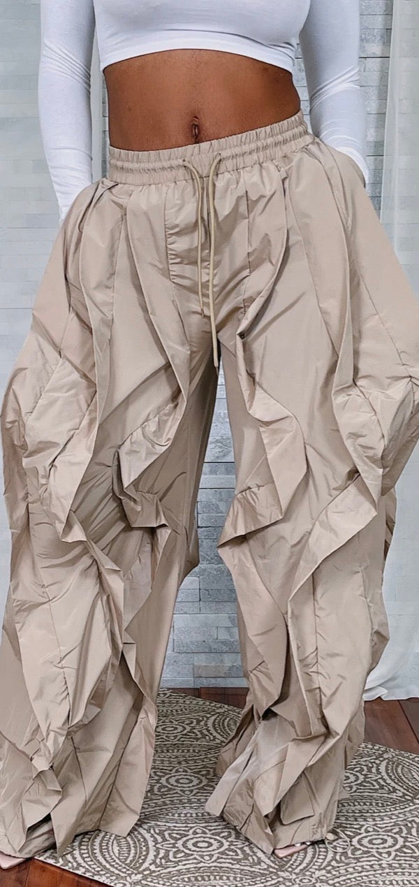 WAVY OVERSIZED PANTS
