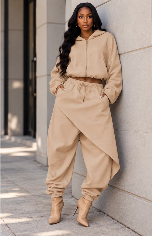 ASYMMETRIC MOTION PANTS SET