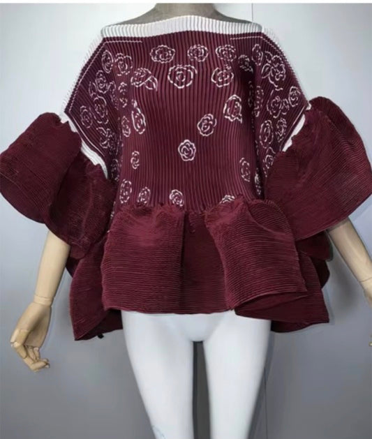 CONTRAST PLEATED PRINT TOP