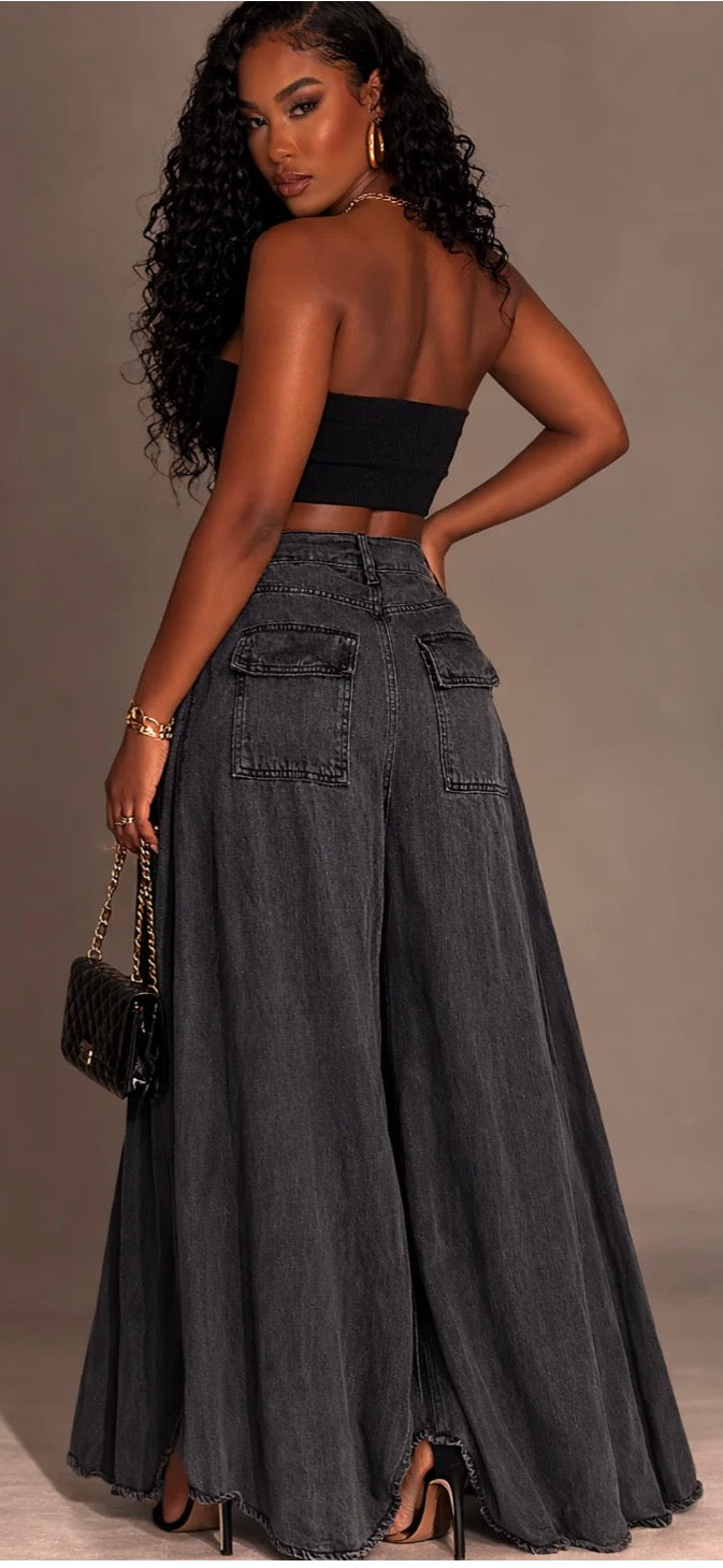 OUTER LAYER HIGH RISE JEANS