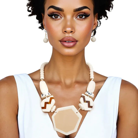 Bold & Sculptural 70's Vibe Beaded Pendant Necklace
