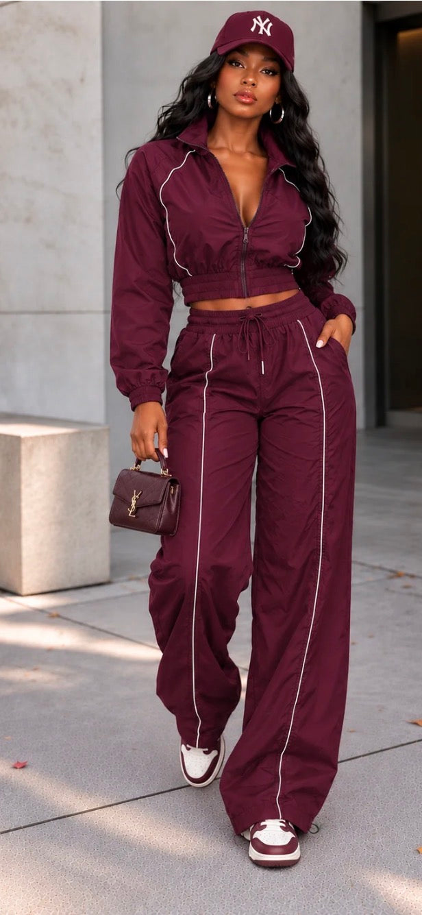 WINDBREAKER JACKET & JOGGER PANTS SET